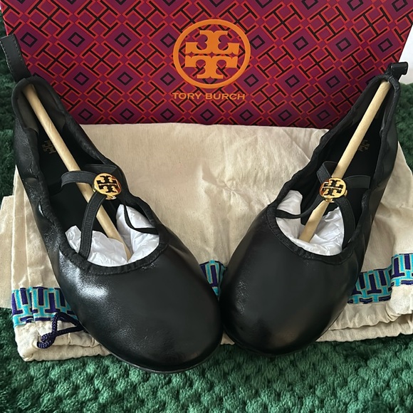Tory Burch Ballet Flats - Picture 1 of 8